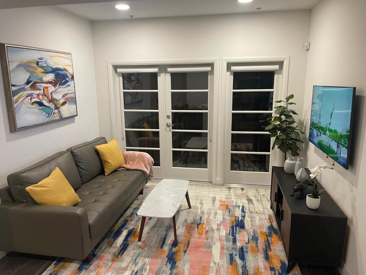 Appartamento Lovely 2/2 In Heart Of Santa Monica With Free Parking Los Angeles