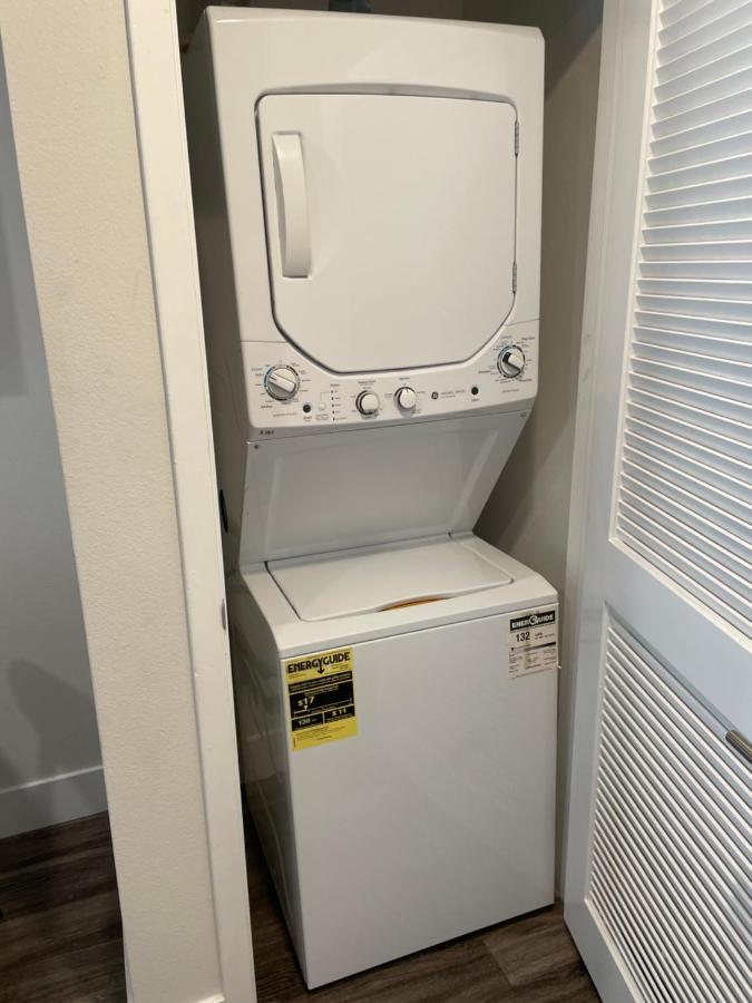 Apartment Lovely 2/2 In Heart Of Santa Monica With Free Parking *
